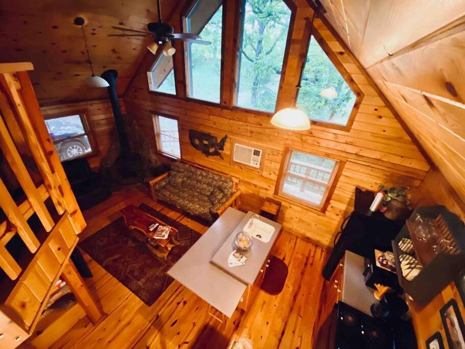 The Loft At Bear Mountain Log Cabins Eureka Springs Extérieur photo
