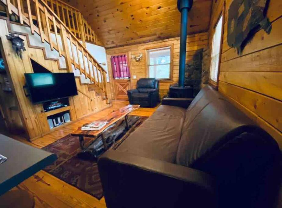 The Loft At Bear Mountain Log Cabins Eureka Springs Extérieur photo